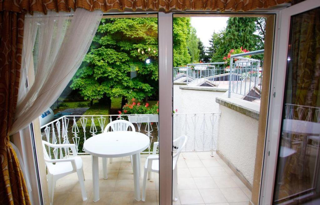 Meyer Appartments Beaufort Luaran gambar